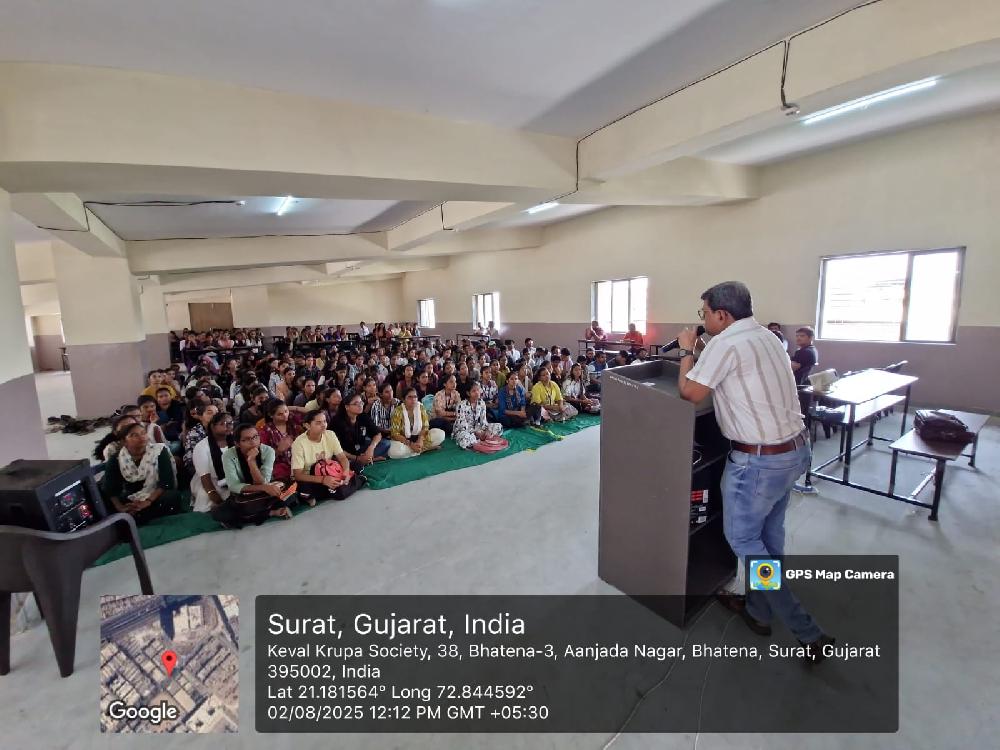 Career Guidance Seminar by LIC & Book n Fly